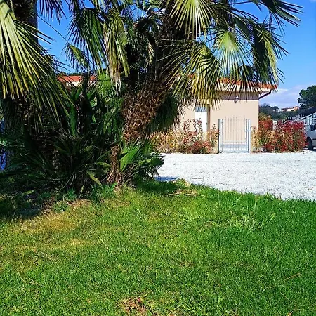 Il Tarassaco-exclusive Pool Hébergement de vacances Santa Maria a Monte