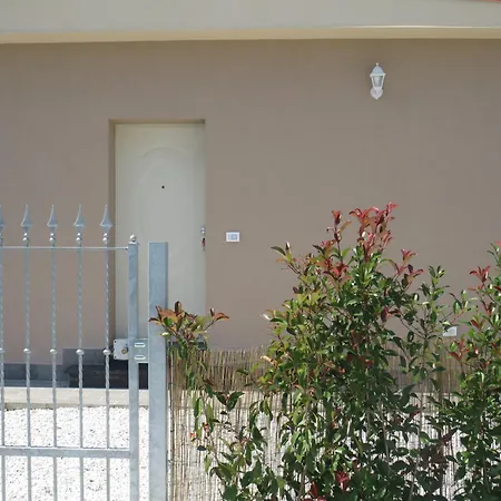 Casa vacanze Il Tarassaco-exclusive Pool